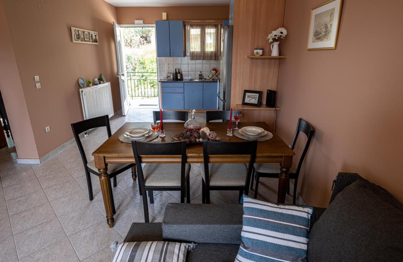 Apaggio Di - Private Parking & Sea View Argostoli (Kefalonia)