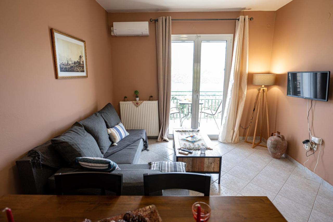 Apaggio Di - Private Parking & Sea View Apartament